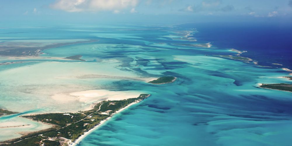 fly fishing for bonefish - tail fly fishing magazine - saltwater fly fishing